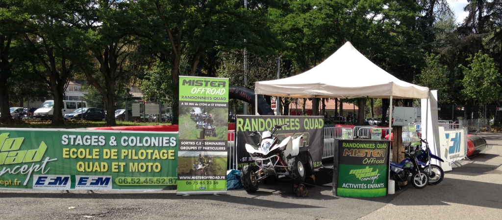 circuit_gonflable_moto_foire_st_etienne