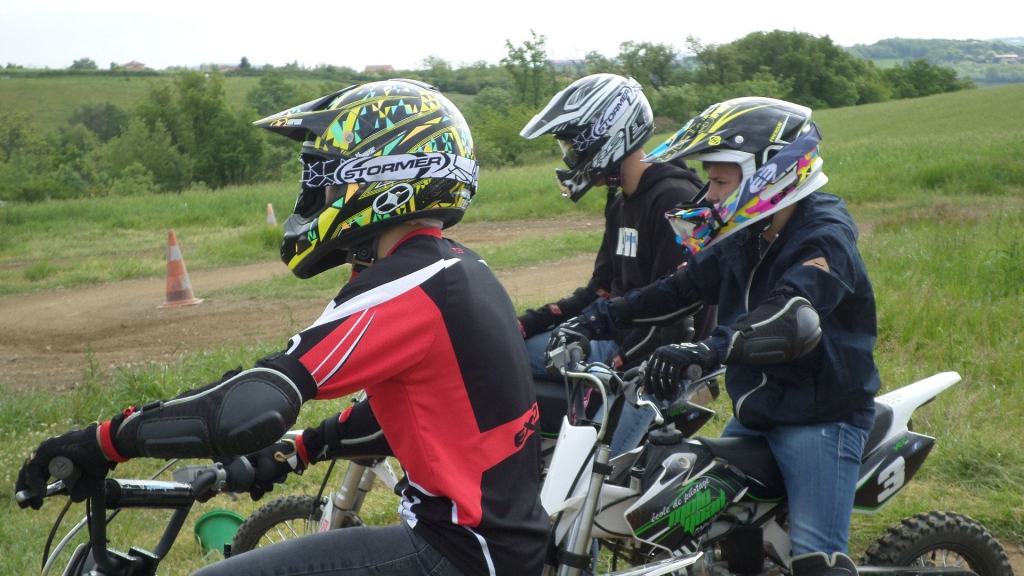 ECOLE DE PILOTAGE MOTO CROSS ET QUAD CROSS